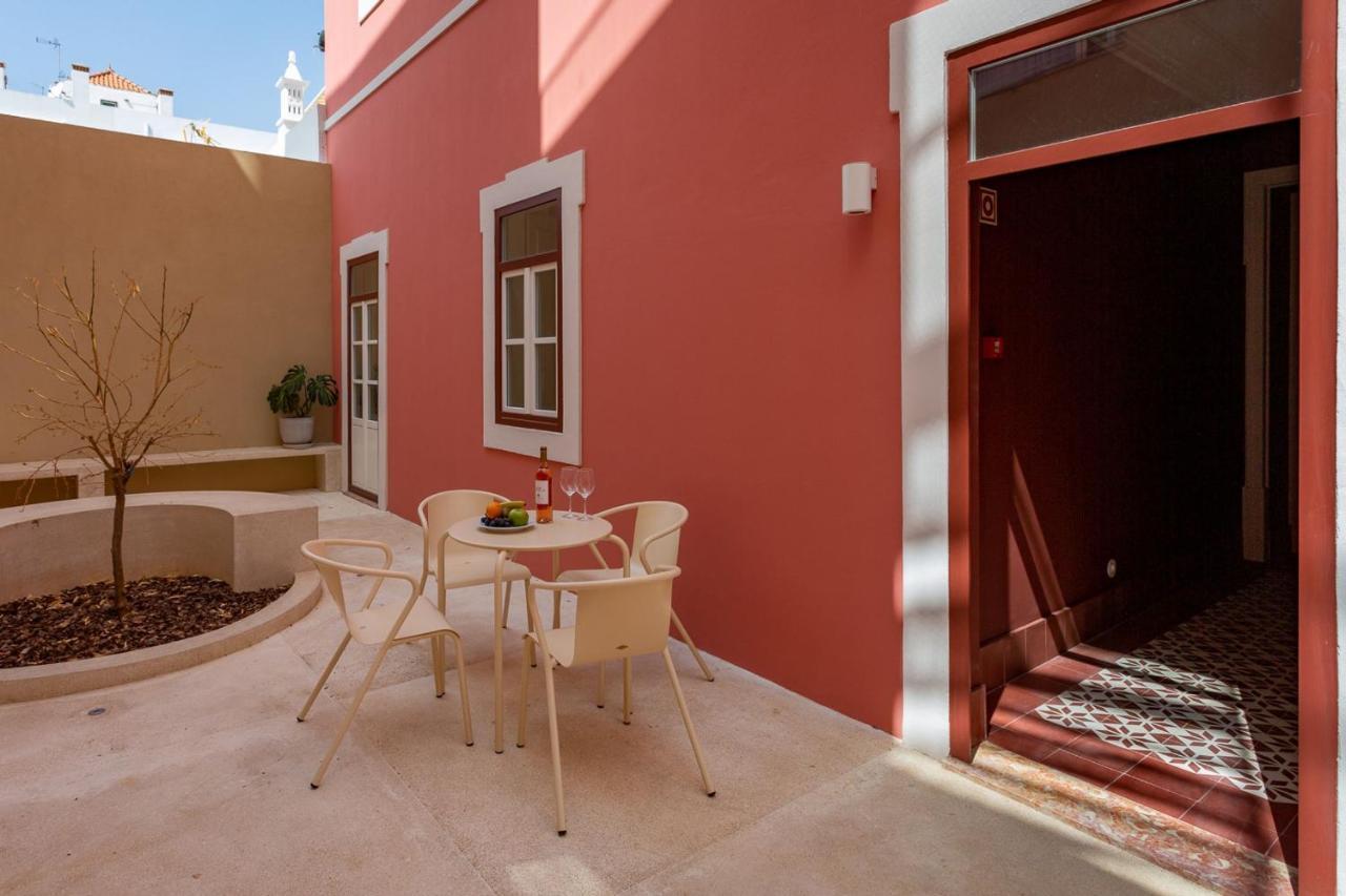 Princess Building W/Pool By Lovelystay Vila Real de Santo António Exteriér fotografie
